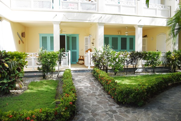 Two Beachfront Apartments 🏖️