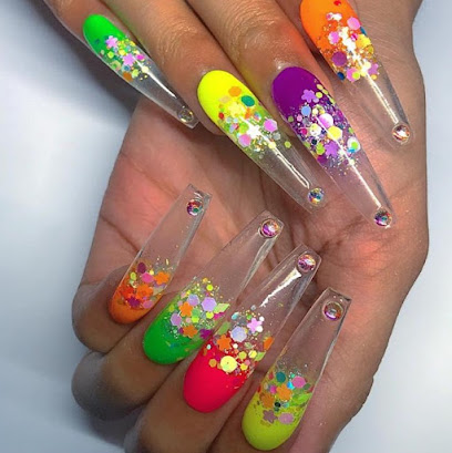 Rosa Pelo Hair Extentions y Uñas Nail Bar Las Terrenas