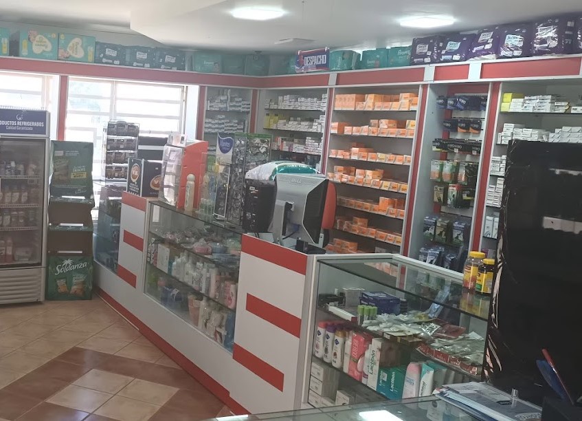 Farmacia Mercedes candelir 3
